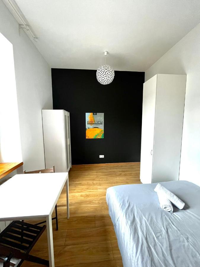 Bezagenta Rooms Centrum وارسو المظهر الخارجي الصورة