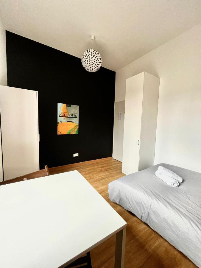 Bezagenta Rooms Centrum وارسو المظهر الخارجي الصورة