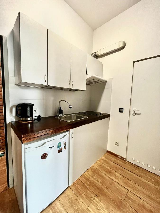 Bezagenta Rooms Centrum وارسو المظهر الخارجي الصورة