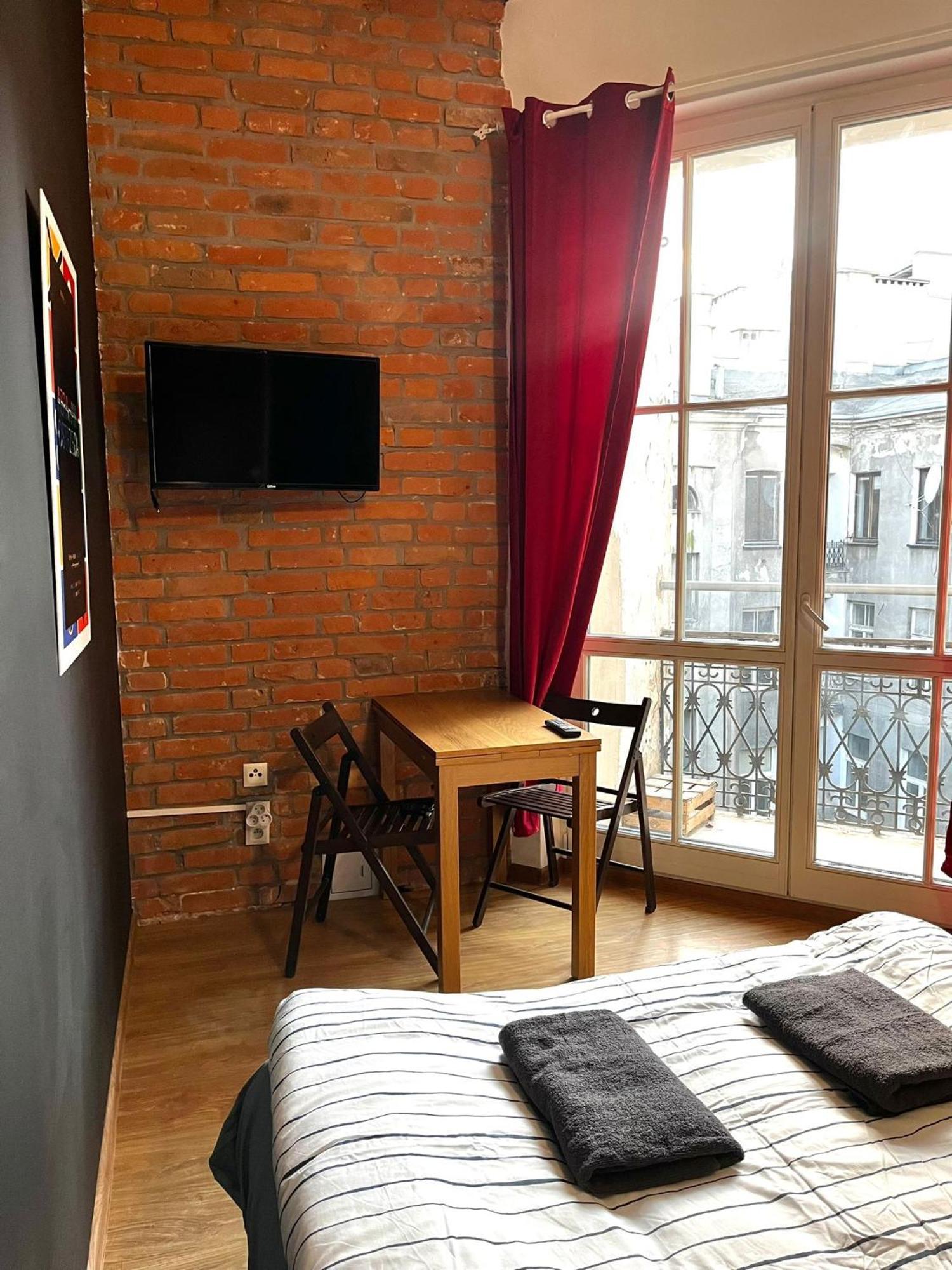 Bezagenta Rooms Centrum وارسو الغرفة الصورة